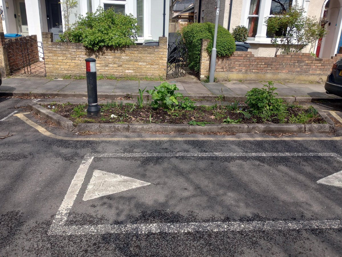 GlendaleUK tweet media