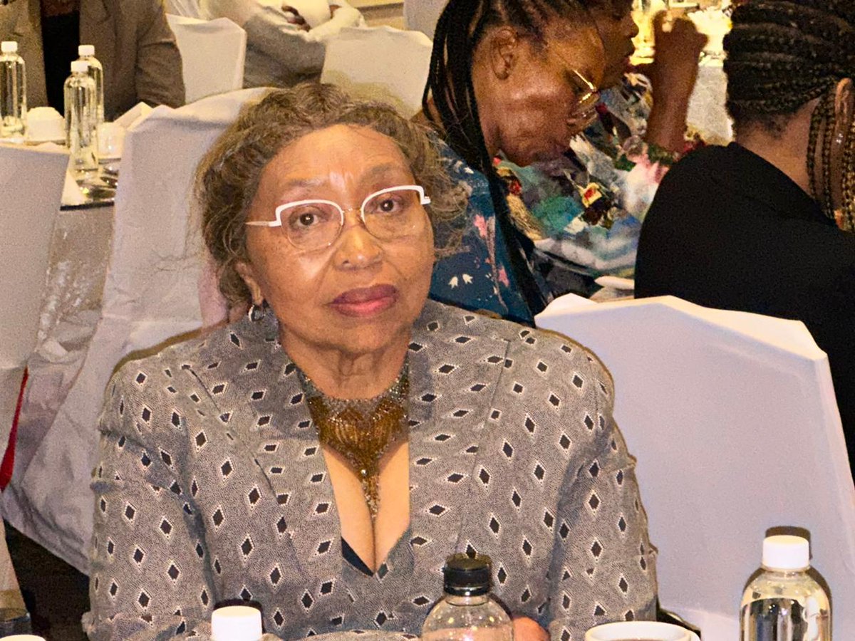 thedpsa's tweet photo. 📸 PHOTOS: Remarkable women leaders attending the #BreakfastDialogue where their engagent will focus on the significance of the Women's March, progress made in advancing women's rights &amp; the challenges still faced by women. @Yoliswamakhasi @Pinky_Kekana1 @PresidencyZA https://t.co/9iPXb3zKbf