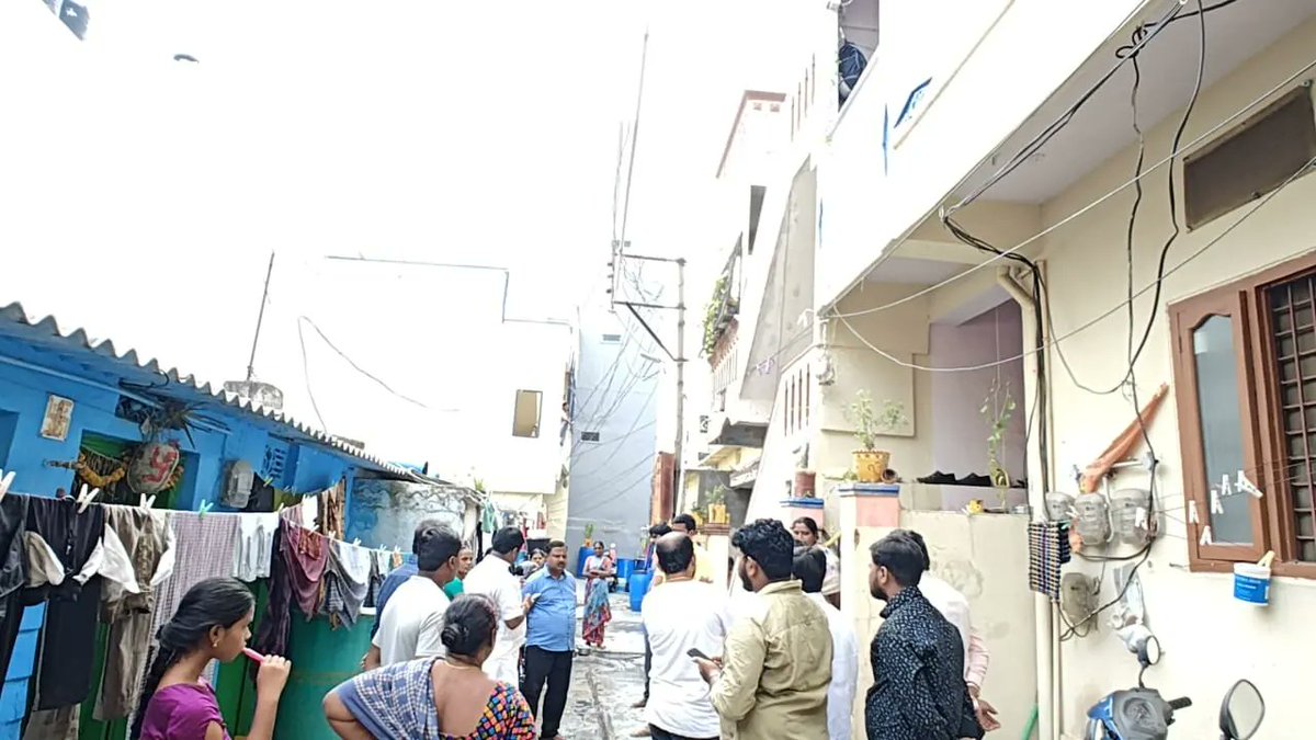 TeamRK_BJP's tweet photo. ఈరోజు (18th August 2023) సికింద్రాబాద్ కంటోన్మెంట్ వార్డ్ – 3 పరిధిలో అన్నానగర్, NTR విగ్రహం వద్ద
Rs 8,60,000 నిధులతో అండర్ గ్రౌండ్ డ్రైనేజ్ లైన్ల మరమ్మత్తులు & నిర్వహణ పనులు ప్రారంభించాము.
#teamrk #scb #secunderabad #contonment #ward3 #basthibata #meetyourmember #jramakrishna https://t.co/dykIJgiLhQ