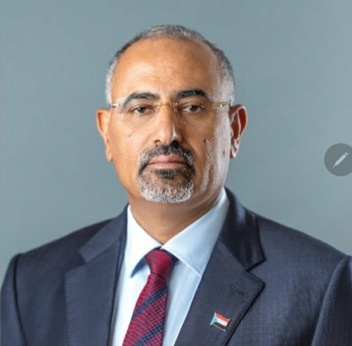 Ben_ataf's tweet photo. شكراً من القلب للرئيس القائد عيدروس الزبيدي حفظه الله رئيس المجلس الانتقالي الجنوبي نائب رئيس المجلس القيادة الرئاسي على الإتصال والاطمئنان عن صحتي بعد إجراء العملية في دولة #الهند متمنياً لي الشفاء العاجل والعودة الى الأهل والأحباب وأنا في صحة وعافية. 
@AidrosAlzubidi https://t.co/iQSn83RXhz