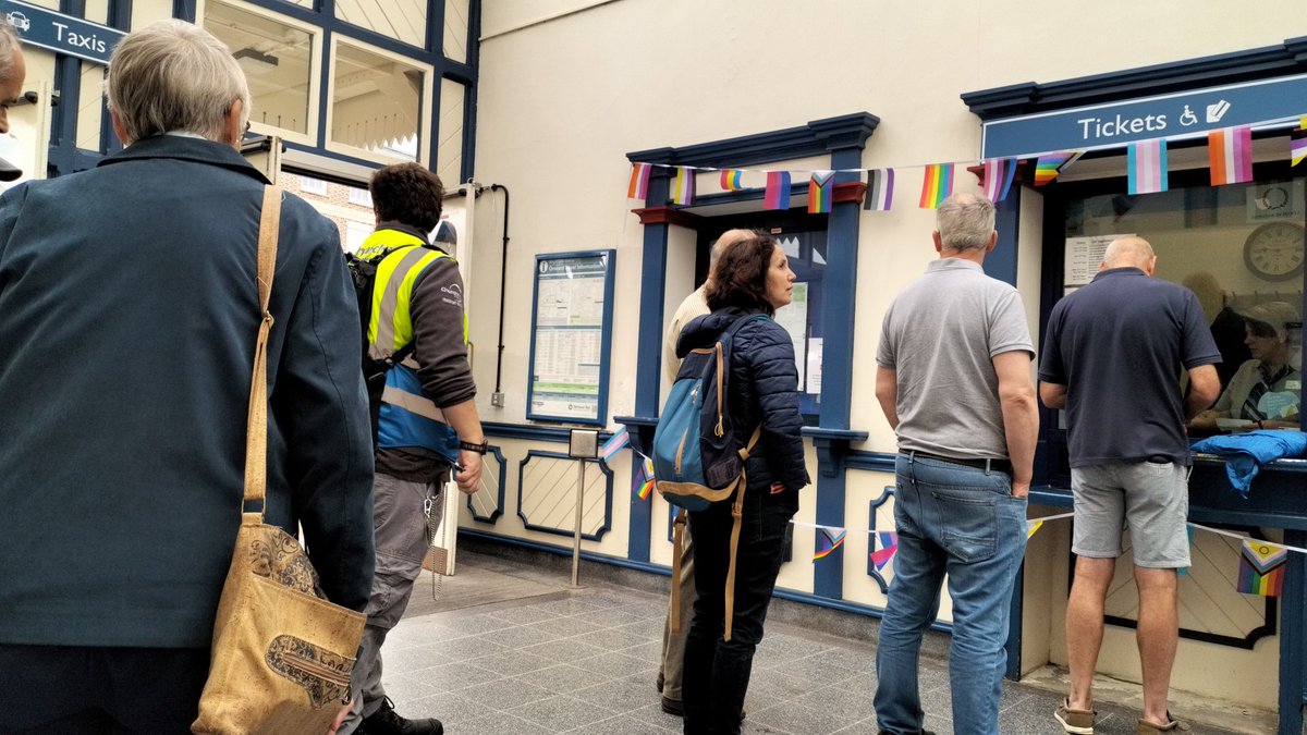 @RishiSunak @RMTunion Currently at king's Lynn rail station and the queue for the ticket office is building. 

If we lose our ticket offices, our most vulnerable people (disabled/elderly/victims of abuse) will be disadvantaged.

#SaveOurTicketOffices
#ProtectTheVulnerable