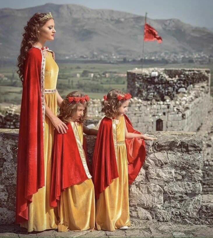 Premta's tweet image. Remembering the Illyrian Queen Teuta👑! 

#Castle #Illyrian #History #Albania
