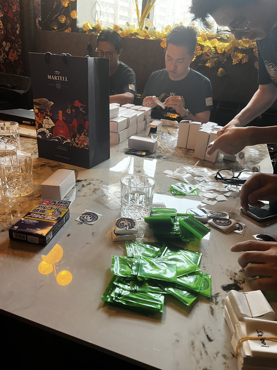 Jason Au (@jasonjape) on Twitter photo Everyone working hard for the preparation. I am taking pictures 😁
<a href="/EliteApesHK/">ELITE APES HK</a> <a href="/BoredApeYC/">Bored Ape Yacht Club 🍌</a>
See u all soon 😊 Everyone working hard for the preparation. I am taking pictures 😁
<a href="/EliteApesHK/">ELITE APES HK</a> <a href="/BoredApeYC/">Bored Ape Yacht Club 🍌</a>
See u all soon 😊