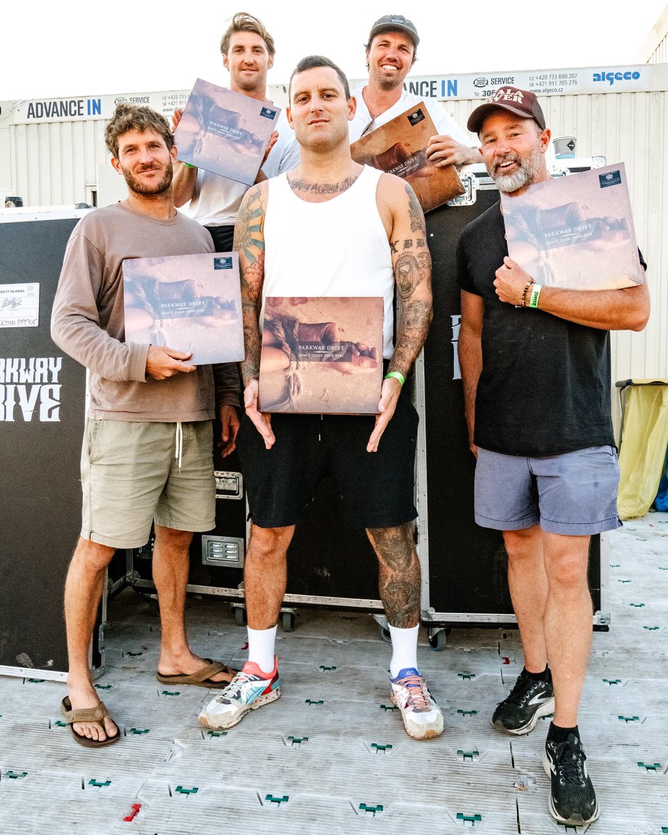 parkwayofficial's tweet photo. ‘Don’t Close Your Eyes’ on vinyl for the very first time, available now! https://t.co/Z1H07hysxu