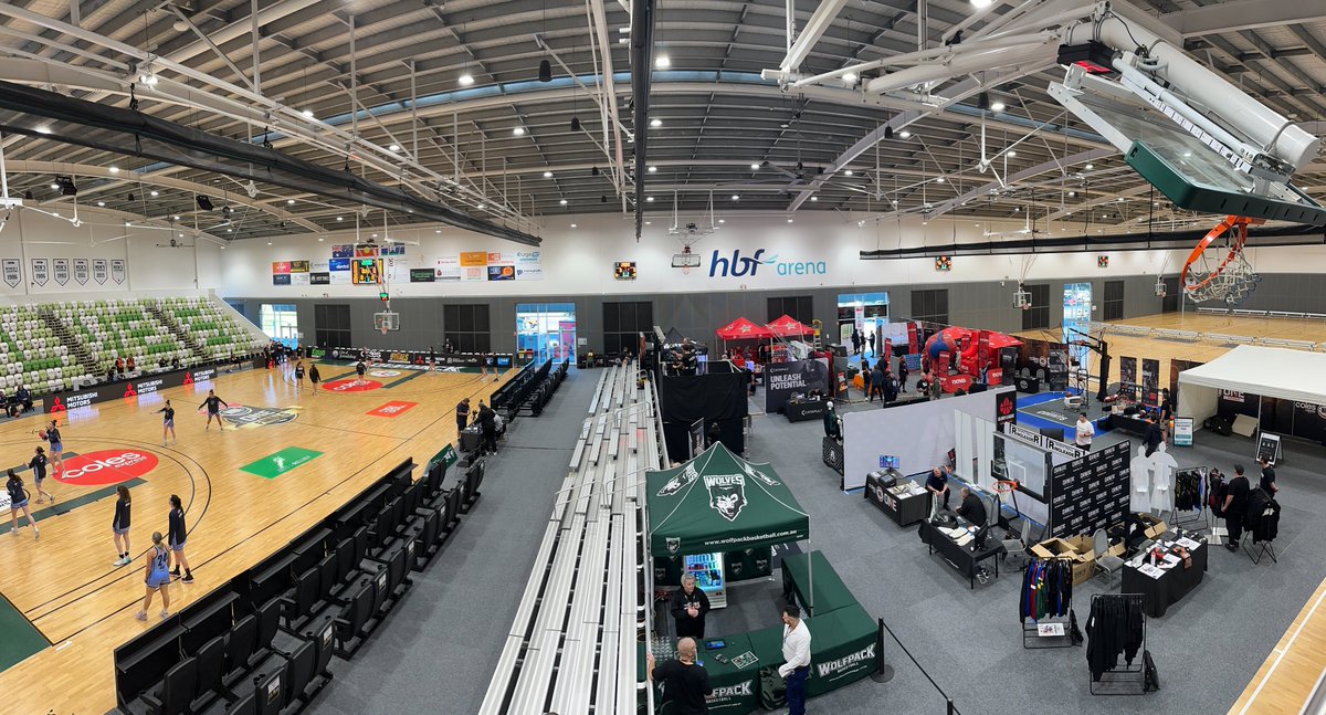 JamesSimpson7's tweet image. Excited to be back in Perth for the first time in almost 5 years visiting @catapultsports customers talking all things #CatapultProVideo. We will be at the @NBL1 Finals all weekend, come say G'day if you're in town. 

#UnleashPotential #VideoAnalysis