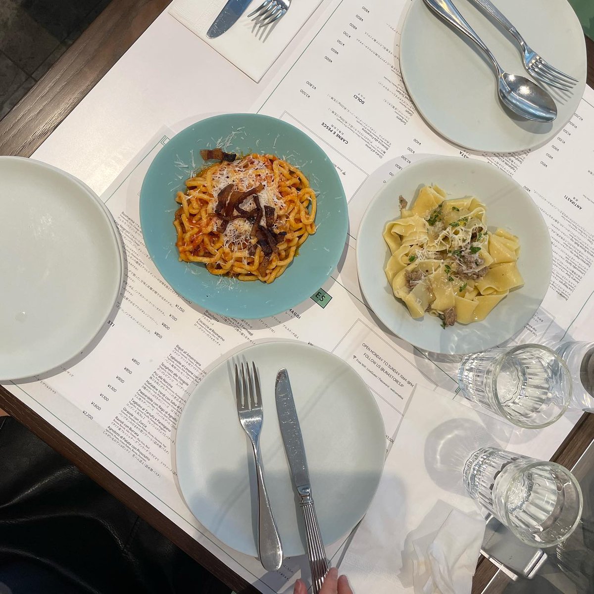 papellorens's tweet photo. 美食だけが私のすべての気持ちを��たすことができる #グルメ https://t.co/DHcO4i80ku