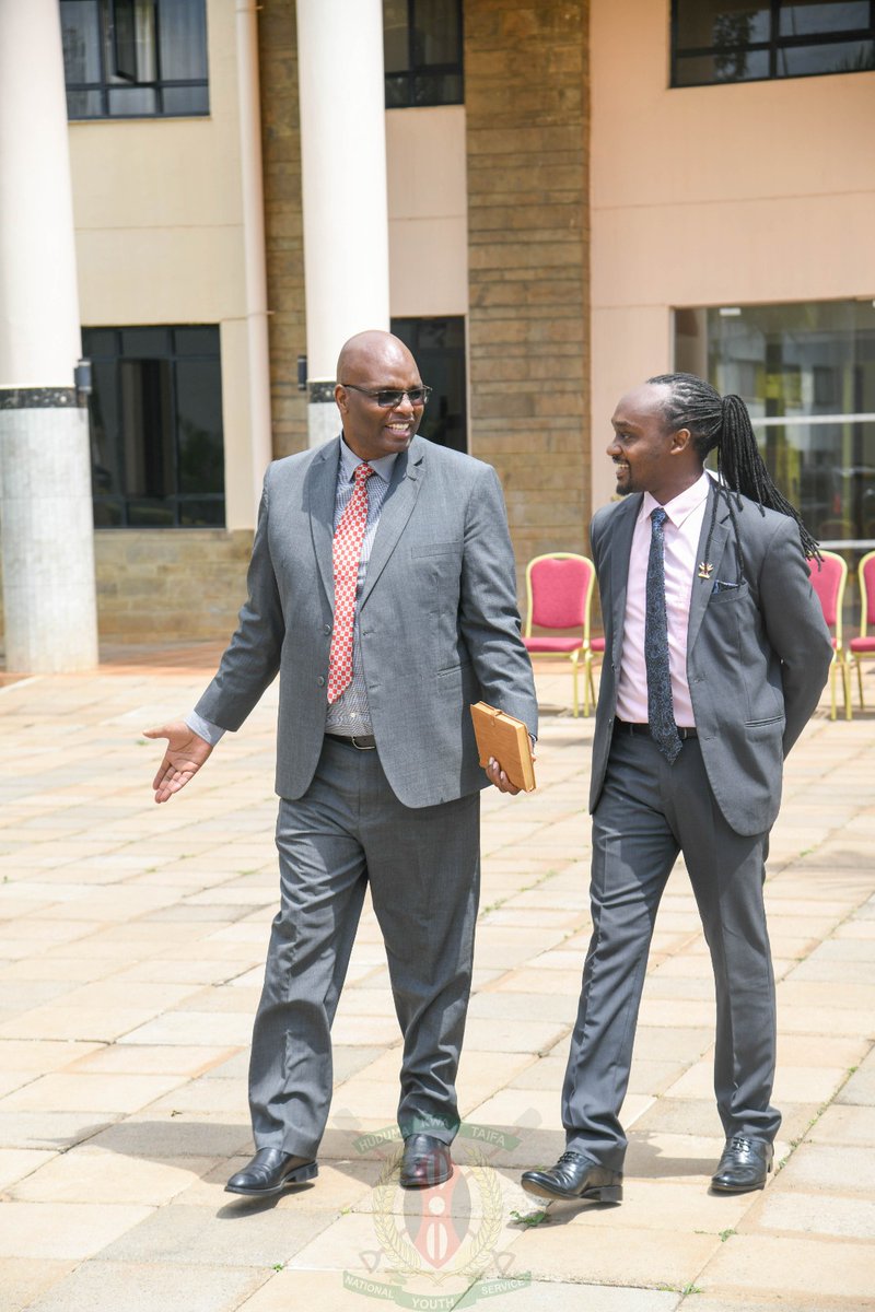 KakungaWambua's tweet photo. Thereafter, the Council signed the PC with @NYS_Ke Ag. DG Mr. James Tembur🪖. Also present were our Directors from Hq🛡️

"Performance contracts are important instruments of #accountability ⚖️, shared responsibility🔑 &amp; results measurement🎖️"
~@SingoeiAKorir

#HudumaKwaTaifa 🇰🇪🇰🇪 https://t.co/vXnoBFXqvV