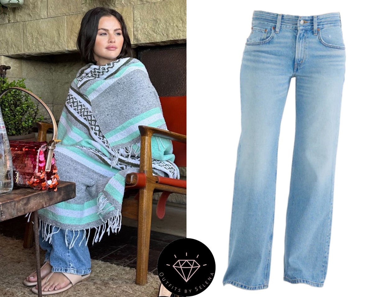 outfitsbyselena's tweet image. August 12, 2023 - .@SelenaGomez posted new picture on her Instagram Stories 

#SelenaGomez wearing a @LBTextileCo Cabo Mexican Blanket ($35) and #Ética Bianca Banded Boot Jeans ($198) with @Fendi Baguette Glitter Handbag (Sold out).✨🔥✨