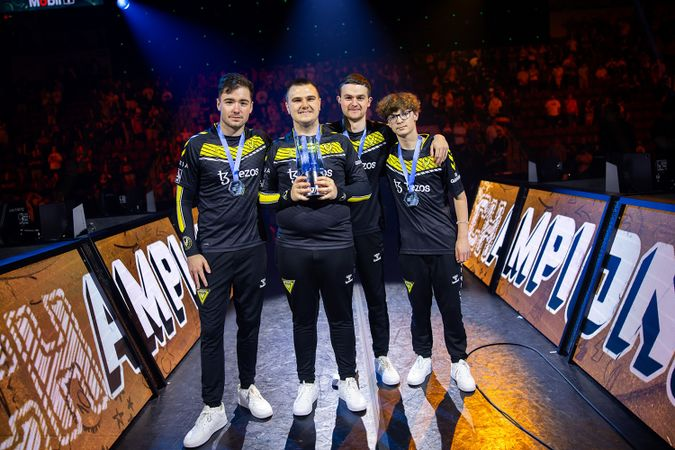 RLRecon tweet media