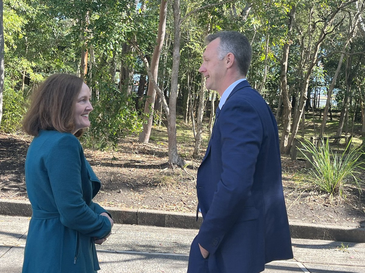 Such a privilege and pleasure to share the day with <a href="/CathyBrennan1/">Cathy Brennan</a> in the Tuggerah Lakes Network today. Outstanding Principals Elizabeth Bate, Gary Bennett, Nathan Forbes and Megan Lindsay showcasing their schools with pride and passion. 
<a href="/mccallumtp/">Tim McCallum</a> <a href="/Forbes4Nathan/">Nathan Forbes</a> <a href="/Meg83/">Megan</a>