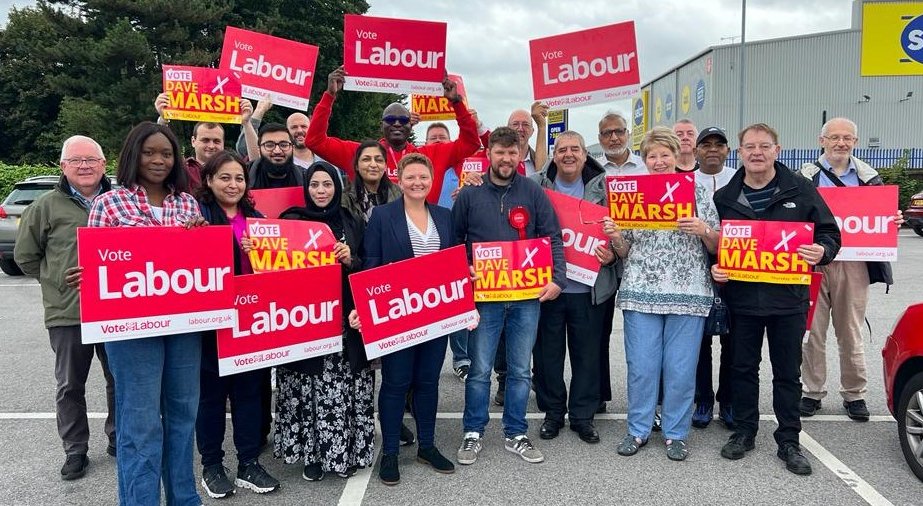 A huge thanks to everyone who supported the <a href="/BrooklandsMcr/">Brooklands Mcr Labour</a> by-election campaign launch &amp; our superb candidate <a href="/davidgmarsh/">Cllr Dave Marsh</a>. Over 500 contacts were made in the first week alone!

Teams will be out all week once again. Details have been sent to members so please check your inbox 🌹