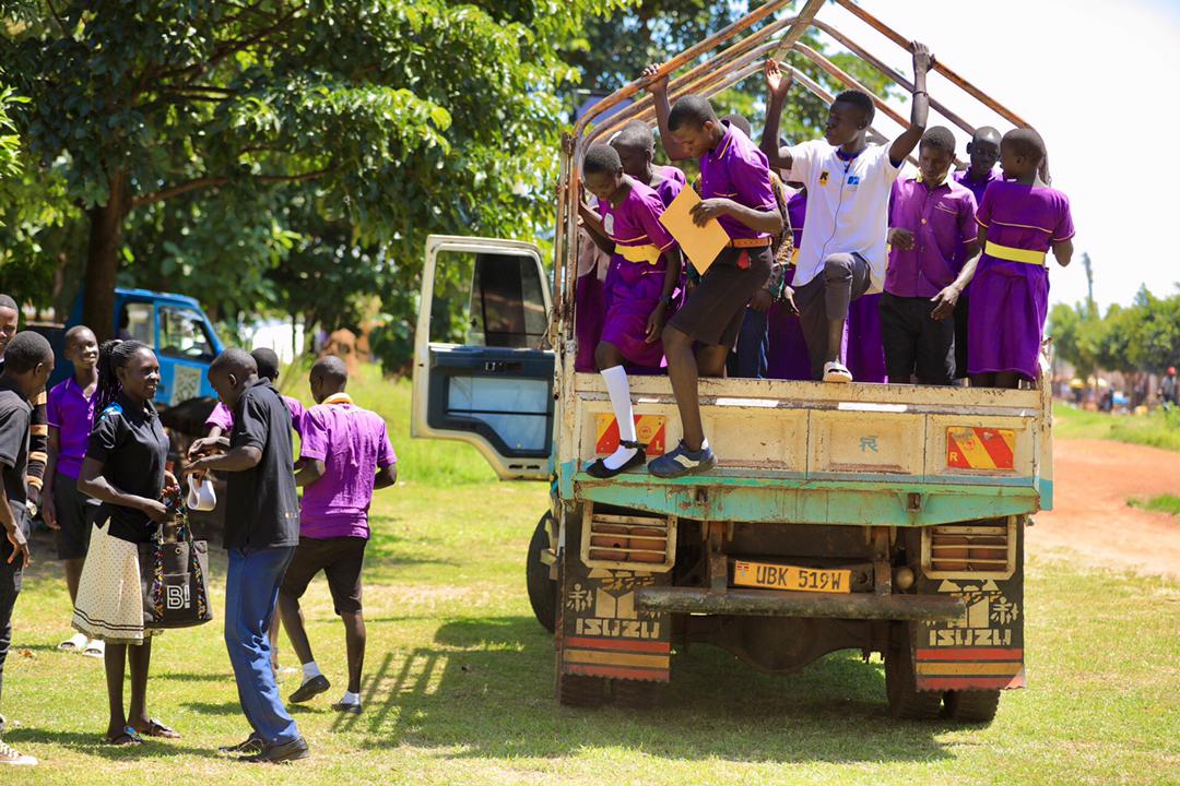 That ka fresh ride your offered with... just for an aim of bettering your future and making it brighter.

The youth Summit is on in ADJUMAI has it all that's why by all means... it's a must-attend.

#GenerationGender
 #GenGYouthSummit 
#IYD23