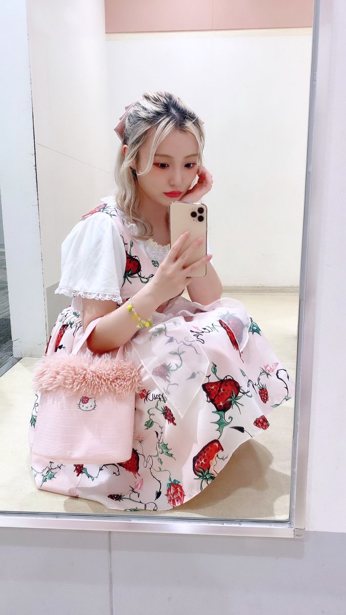 mellfy memory いちご柄 ワンピース ロリータ レース エプロン