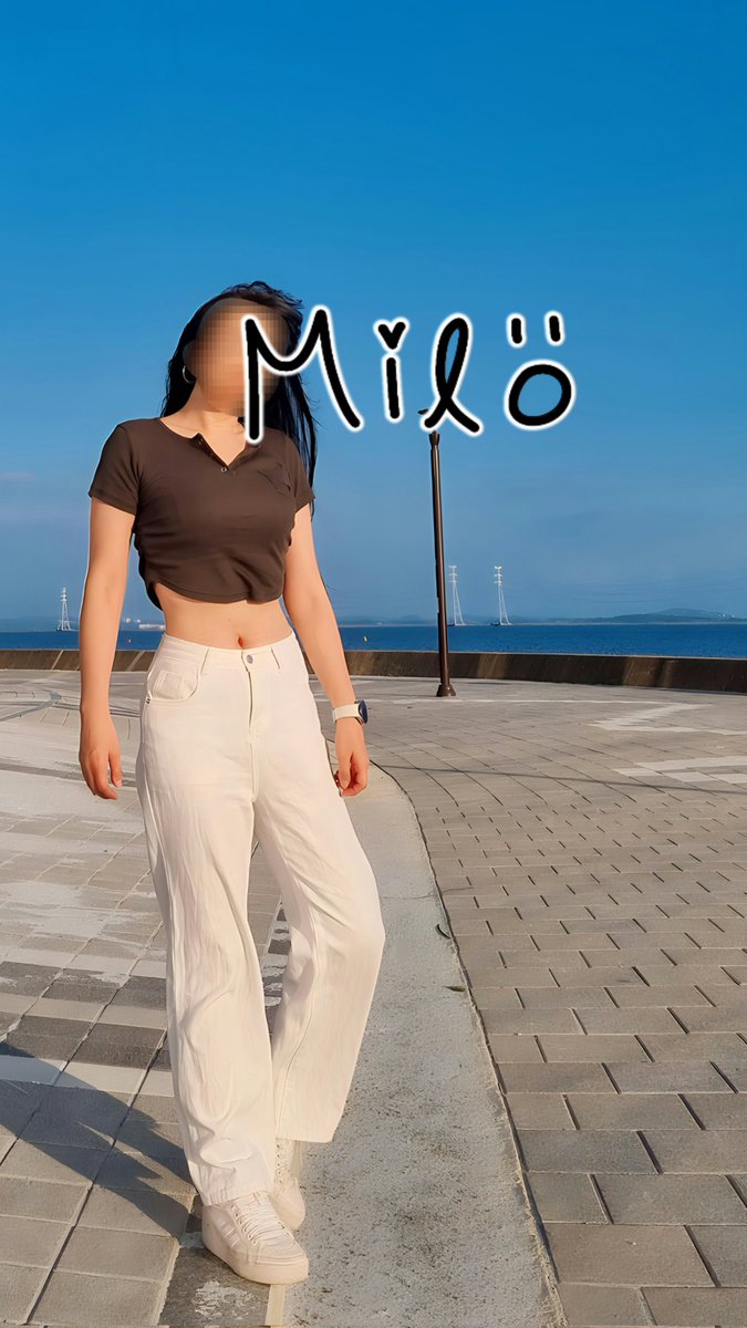 오늘도 날이 덥네요..😭😭
저는 잘 살아있습니다😍😍
다들 즐거운 비주말 보내시죠😊😊