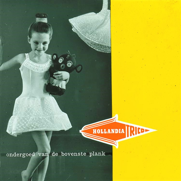 1960年ごろのオランダの広告見てたらダッコちゃんがいた。けっこうあちらでも売れてたのかな。

その頃の松田家の家族写真のダッコちゃんはパチモンでした。 