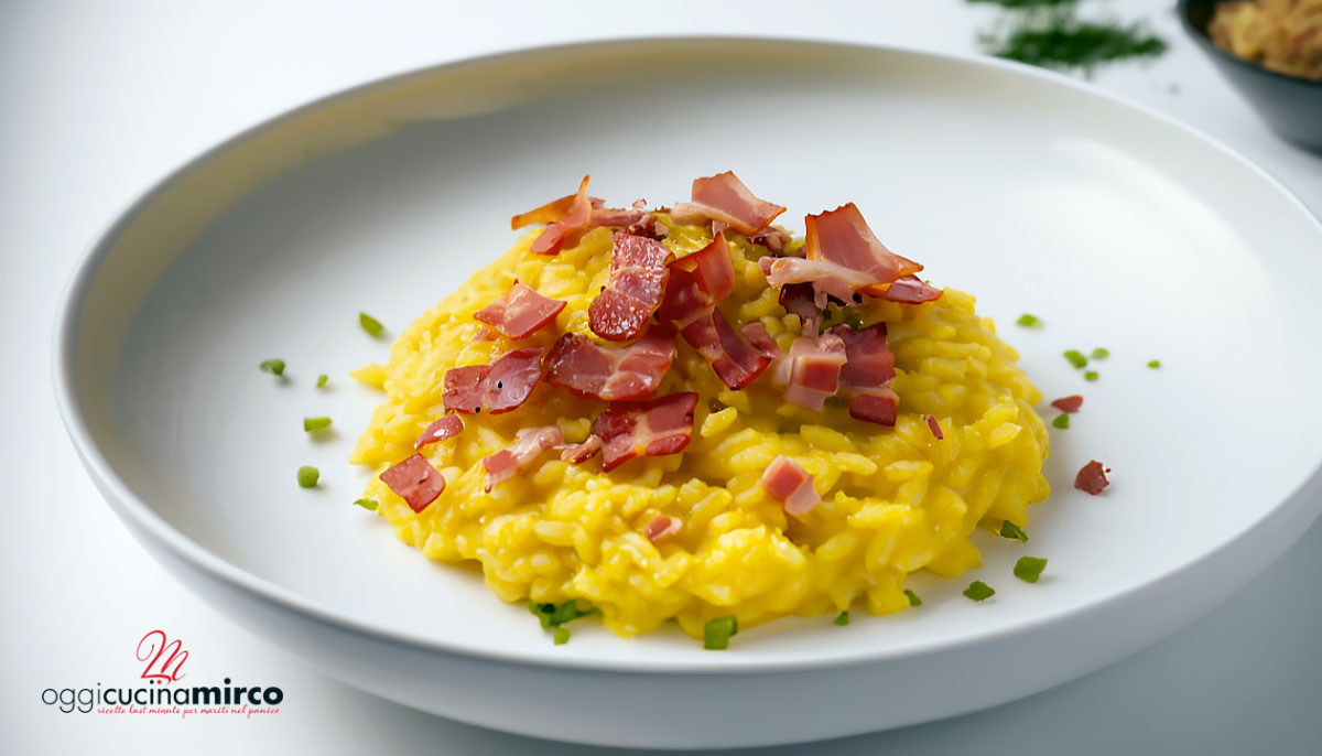 Nuova ricetta sul blog: risotto allo zafferano con pancetta! oggicucinamirco.it/risotto-allo-z…  #ricetta #risotto #zafferano #pancetta