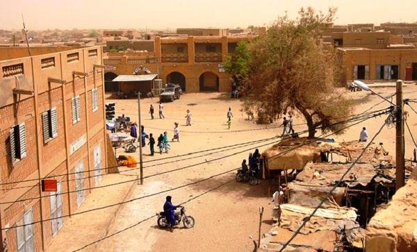 #Mali: Des tirs d'obus sur la ville de #Tombouctou ce vendredi 18 août. Info donnée par l'armée,.sur sa page Facebook, sans bilan.