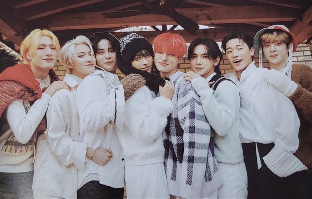 о, смотрите, это семья