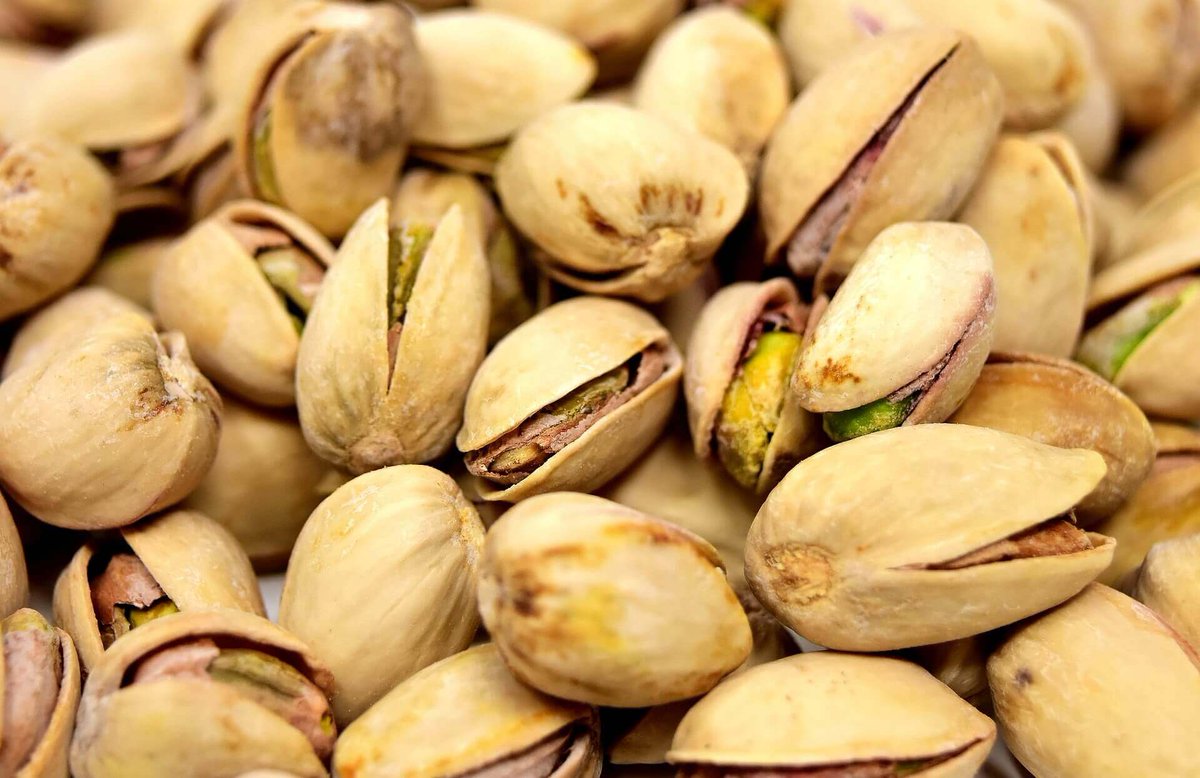 GhidNutritie's tweet photo. Fisticul oferă un profil nutrițional impresionant, fiind bogat în proteine, grăsimi sănătoase și vitamine. Descoperă beneficiile acestui aliat al sănătății tale!
https://t.co/6fySbTplEp
#fistic #nutritie #nuci #sanatate https://t.co/q5DLXCzNRK