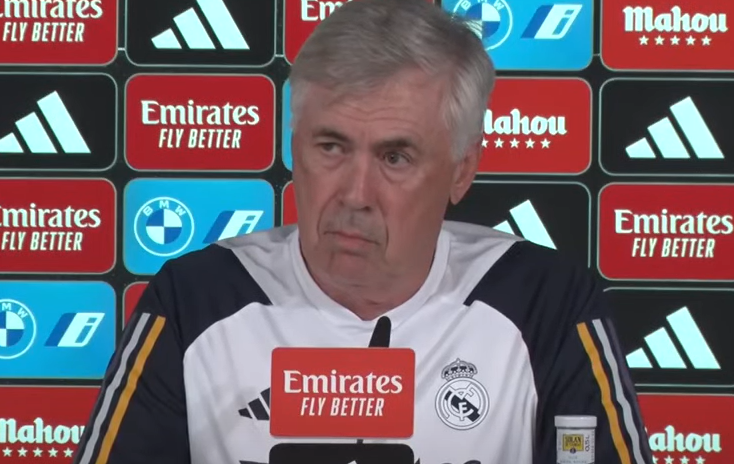 elchiringuitotv's tweet photo. 🟣🎙️ ANCELOTTI, CONTUNDENTE:

📽️"El vestuario es sagrado y tener una cámara antes del partido no tiene sentido".

🧑‍⚖️"Creo que el Madrid tiene su derecho a no ceder y el tribunal le ha dado la razón". https://t.co/omSEBr9D9W
