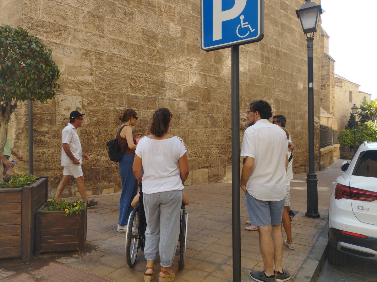 Laumarmor's tweet photo. Cuanto más la visito más creo que está es un ade las ciudades costeras más bonitas de Andalucía https://t.co/HT3yJ1FFQm