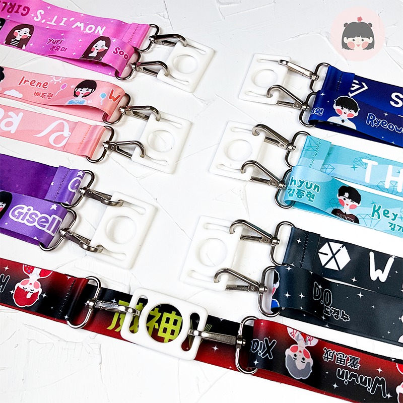 Yeojana_Kstore's tweet photo. [OPEN ORDER] BODY STRAP LIGHSTICK SM ARTIST For SMTOWN In Jakarta. 

Open PO: 16 - 28 Agustus 2023
Est. Pengiriman: 1 September 2023 

Link PO: 
https://t.co/xTc6o816AP

Link Ready Stock: 
https://t.co/Fv8nHsplX7 https://t.co/hMCYUpYTCV