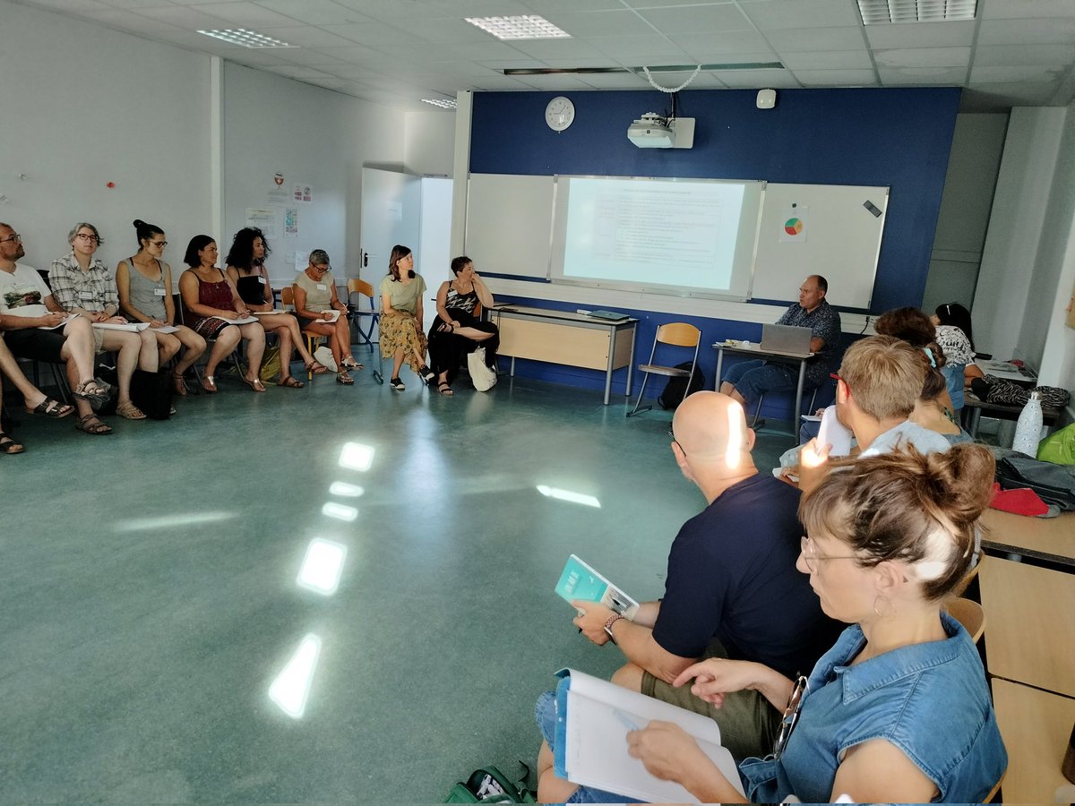 #recrap2023 1er conseil coopératif pour décider des thèmes et modalités de cette matinée, présidé par <a href="/ConnacSylvain/">Sylvain Connac ▶️🐘</a>.