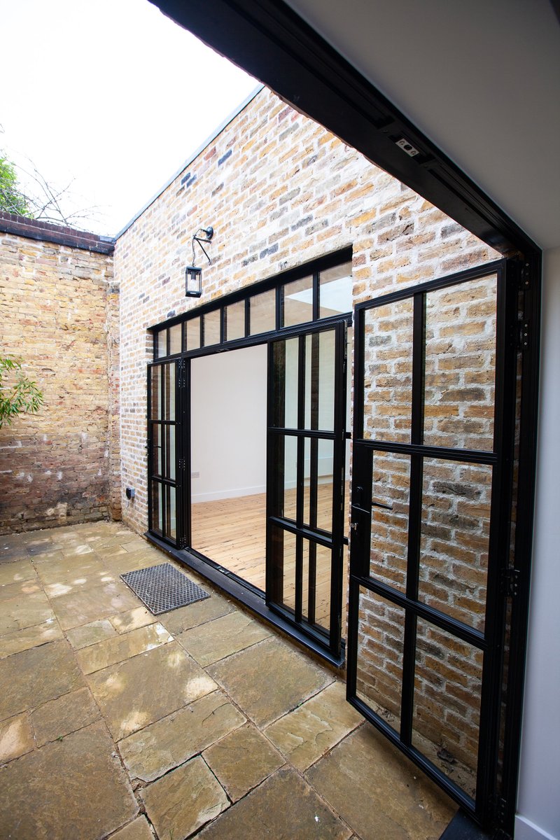 Sprinks Construction tweet media