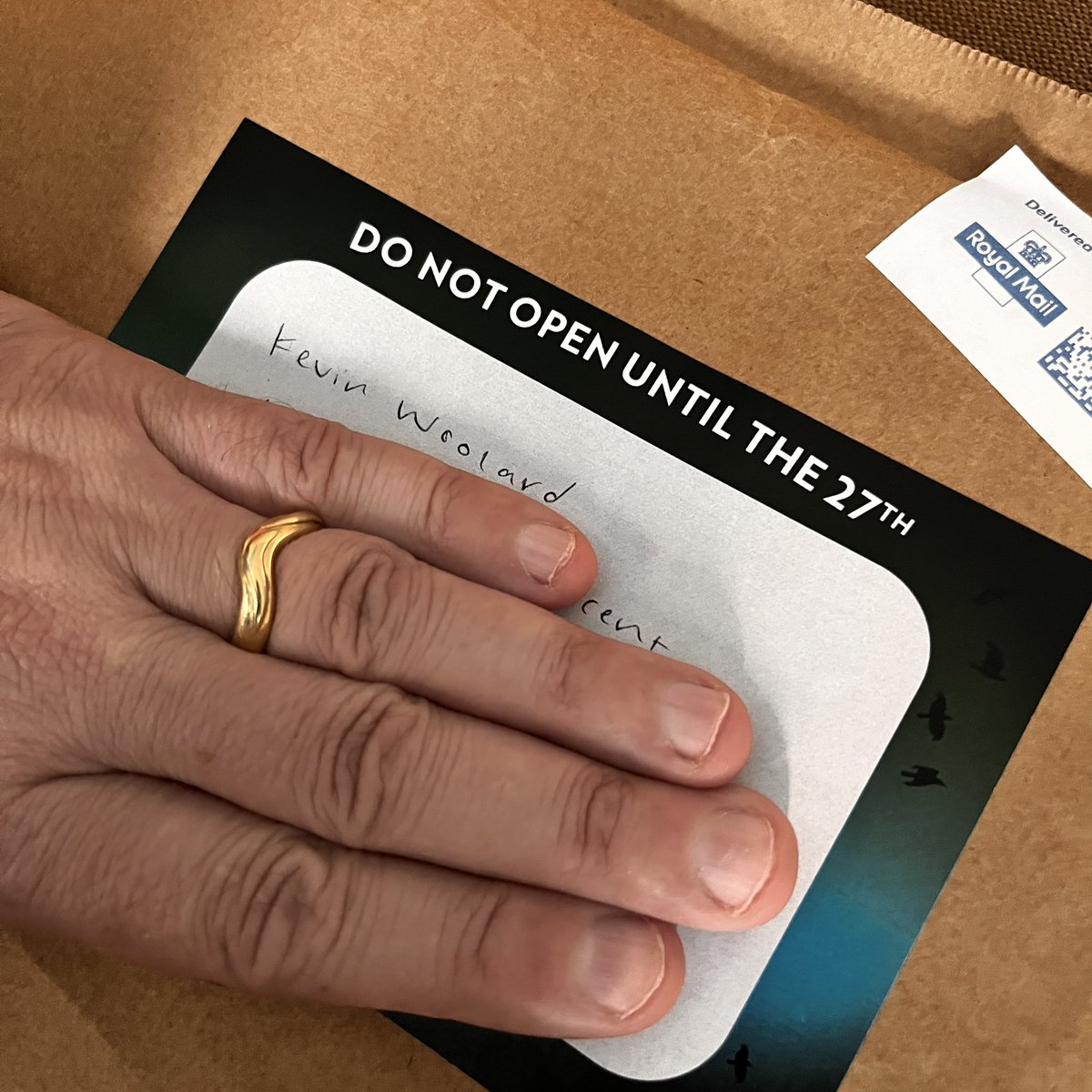 koolard's tweet image. Book mail. It’s the best of times, it’s the…

#donotopen #27minutes