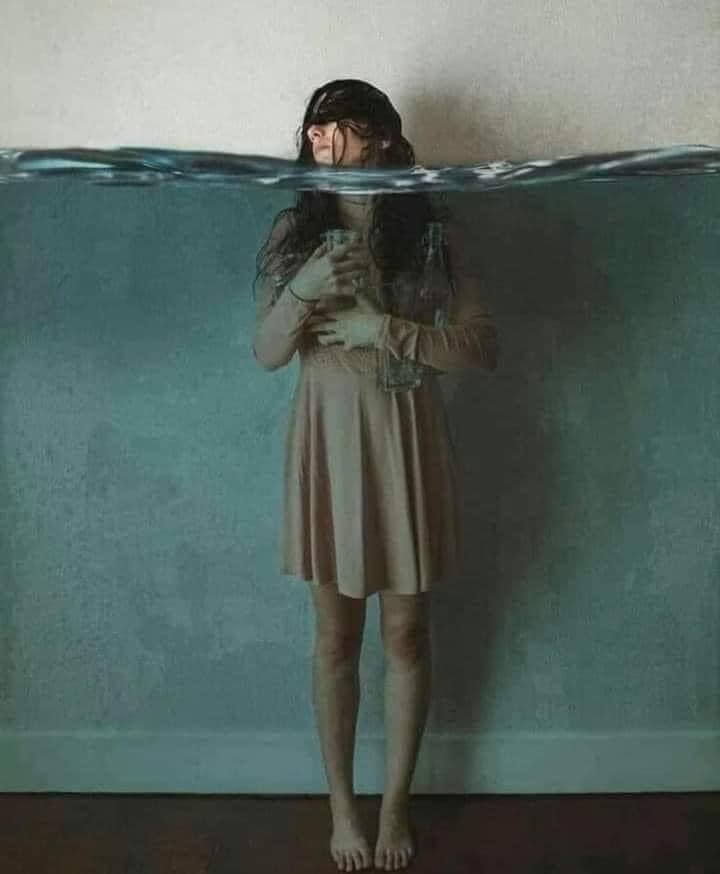 JoseFerreiraj94's tweet image. ¿POR QUÉ NO SANAS?

No sanas porque cuando llega algo bueno a tu vida lo rechazas, y prefieres quedarte con lo que no te hace feliz.

No sanas porque sigues ignorando al poderoso y valioso ser que llevas dentro.

No sanas porque continúas desatendiéndote, y fingiendo que todo…