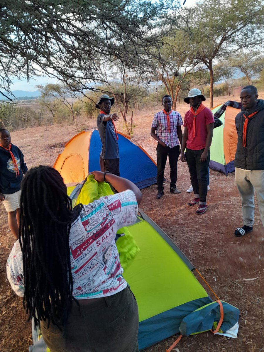 1st_rover's tweet photo. Day 1/4

Arrival at Katoloni Scouts Centre. 
#MaRoverNaCSA #ScoutsDoStuff
#Scouts https://t.co/etCOHJGt7v