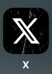 dbaconductor's tweet image. thought my screen was scratched..