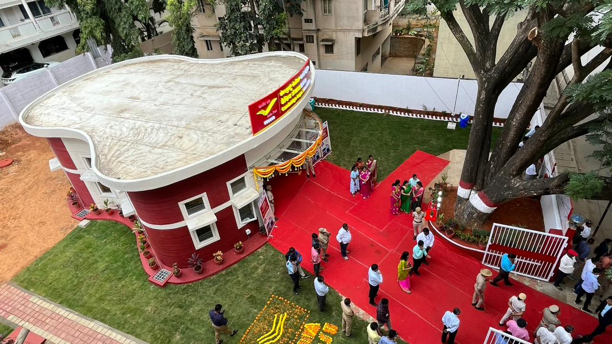 patna_shankar's tweet photo. India's first post office created through 3D printing was inaugurated in Bengaluru.
#3Dprintedpostoffice #AshwiniVaishnaw #3Dprintingtechnology #Bengaluru #CambridgeLayout #TheSentinel https://t.co/4gQh8KDJaX