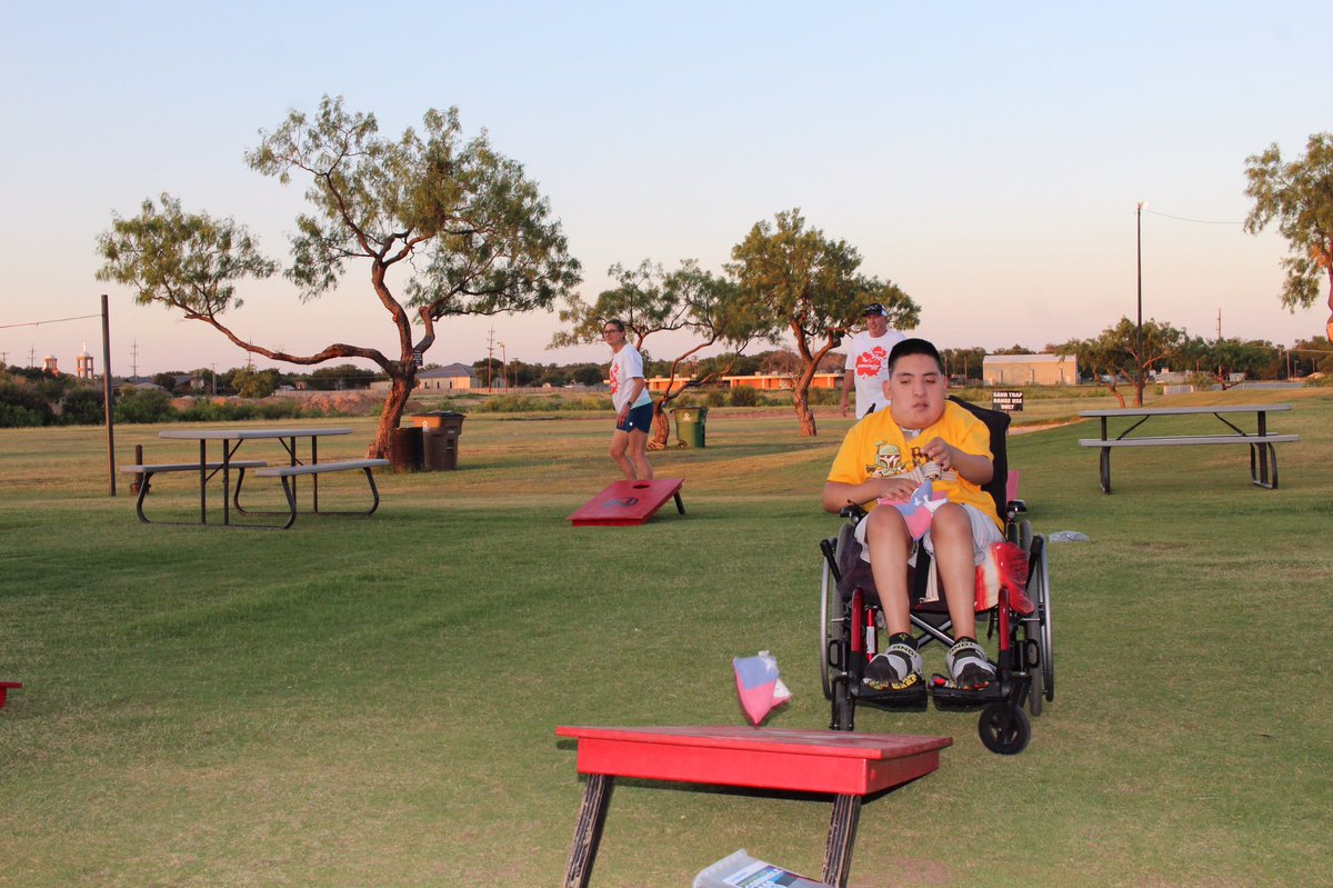 Good morning JV Show family.  <a href="/Graham949/">Graham</a> <a href="/SelenaONAIR/">Selena</a> <a href="/Jessicamatiass_/">itssjessc</a> @ChidiiOnAir Could you give a birthday shout out to my buddy Joseph…his birthday is on Sunday.  Happy 20th bday…so proud of you and what you have overcome, blessings for many more…have a great day…