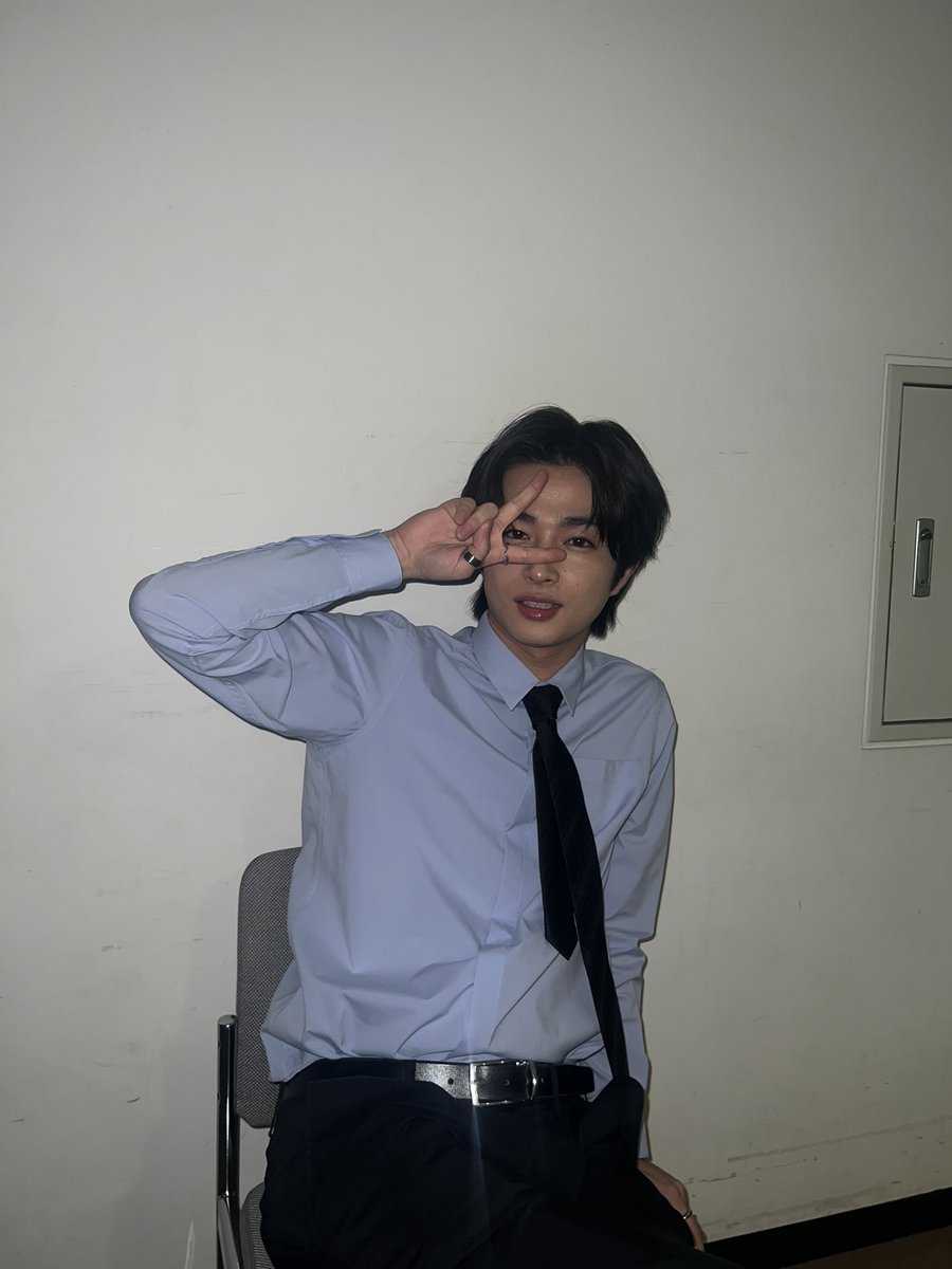 official_MR8's tweet photo. 🎱ドラマ出演情報🎱

本日8/18(金)22:00～
TBS「#トリリオンゲーム💸」第6話放送です！

#曽田陵介 が出演します🕶️

ぜひご覧ください✨

@s24ry 
@trillion_tbs https://t.co/LzWICDpti4