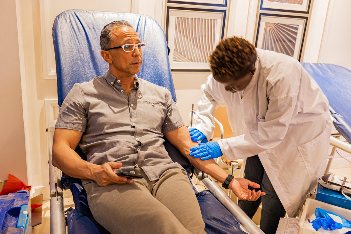 Employees and guests of @CenturyKigali Hotel donated 26 units of #blood during the #BloodDonationCamp on Thursday, 17th August 2023. This is another #heroic act. We encourage other members of the #PrivateSector to get more involved in saving lives of patients who need #blood.