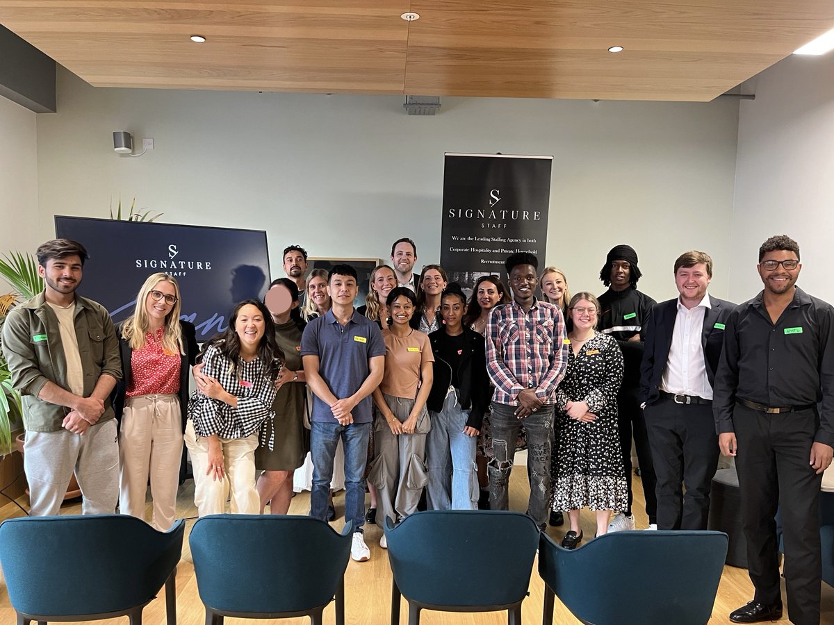 webreadwinners's tweet photo. This week, we were hosted by the wonderful team at Signature Staff who introduced our current Market Stall Managers to the hospitality and catering industry! 👨🍳
Thank you to the whole team at Signature for the very warm welcome! 🧡
#FreshBreadFreshStart https://t.co/DGdE7FsPyD