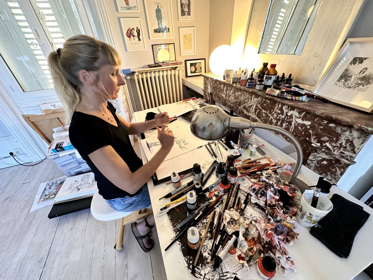 atelier_bd's tweet photo. Dans l’atelier BD saison 2 épisode 2. Direction St Etienne pour rencontrer #Zelba l’autrice de Mes Mauvaises Filles et qui sort dans quelques jours son nouvel album Le Grand Incident chez @futuropolis https://t.co/GHU8z7QRcv https://t.co/z0NUUd83XG