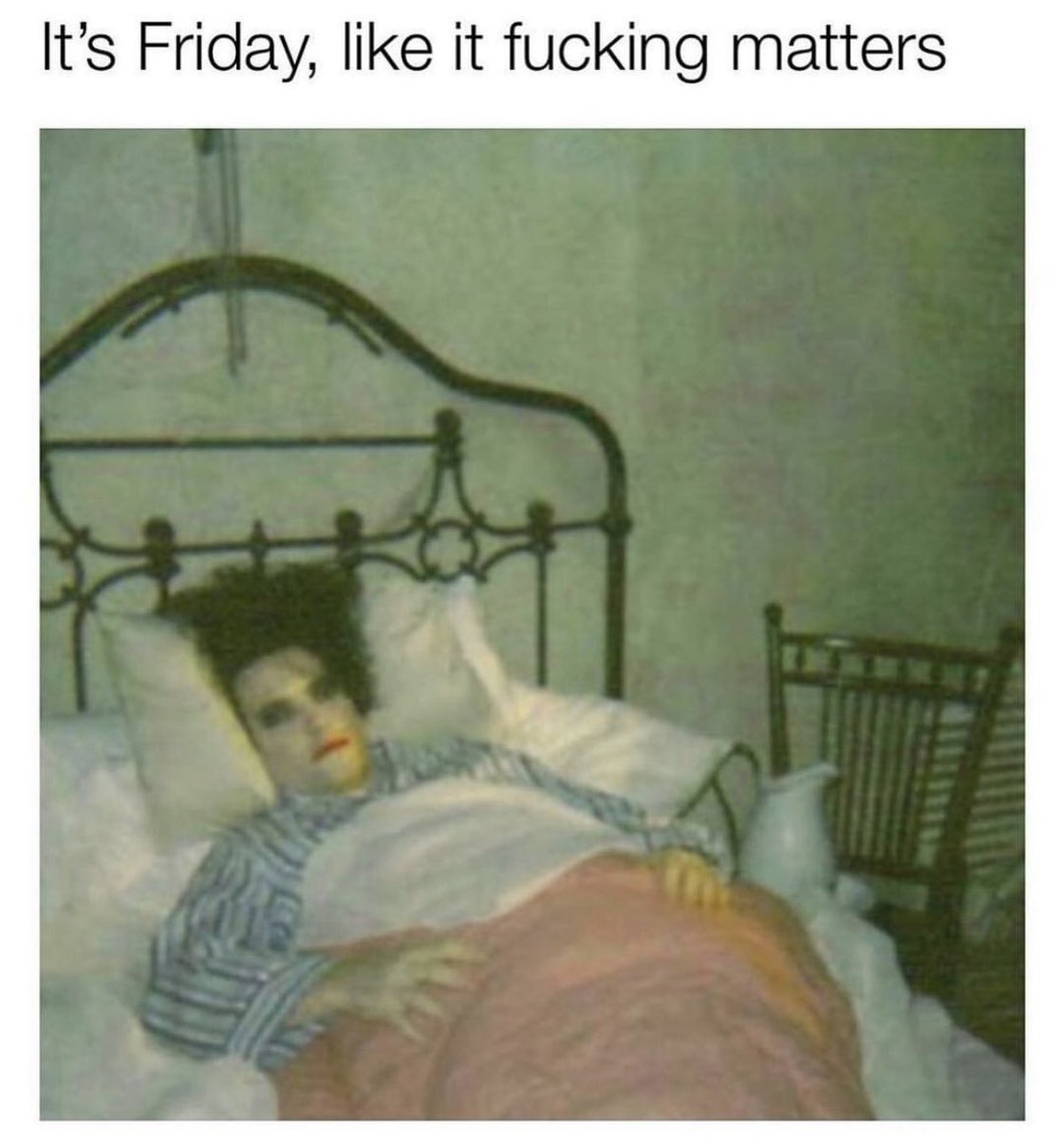 goth_videos's tweet image. 