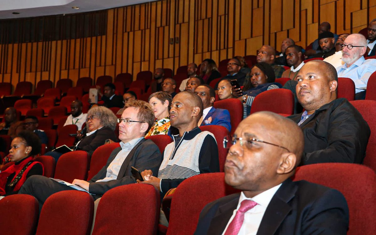 thensgZA's tweet photo. @unisa @GovernmentZA @DpmeOfficial @PresidencyZA @LetsTalkGovApp @StatsSA @MbekiSchool @DIRCO_ZA @thedpsa @GCISGauteng @GCISMedia πΈ| Masterclass on Building Professional and Meritocratic Bureaucracies: A Challenge for South Africa.
#NSGMasterclass
#Inclusivegrowth
#developmentalstate https://t.co/rksw1NKQ0M