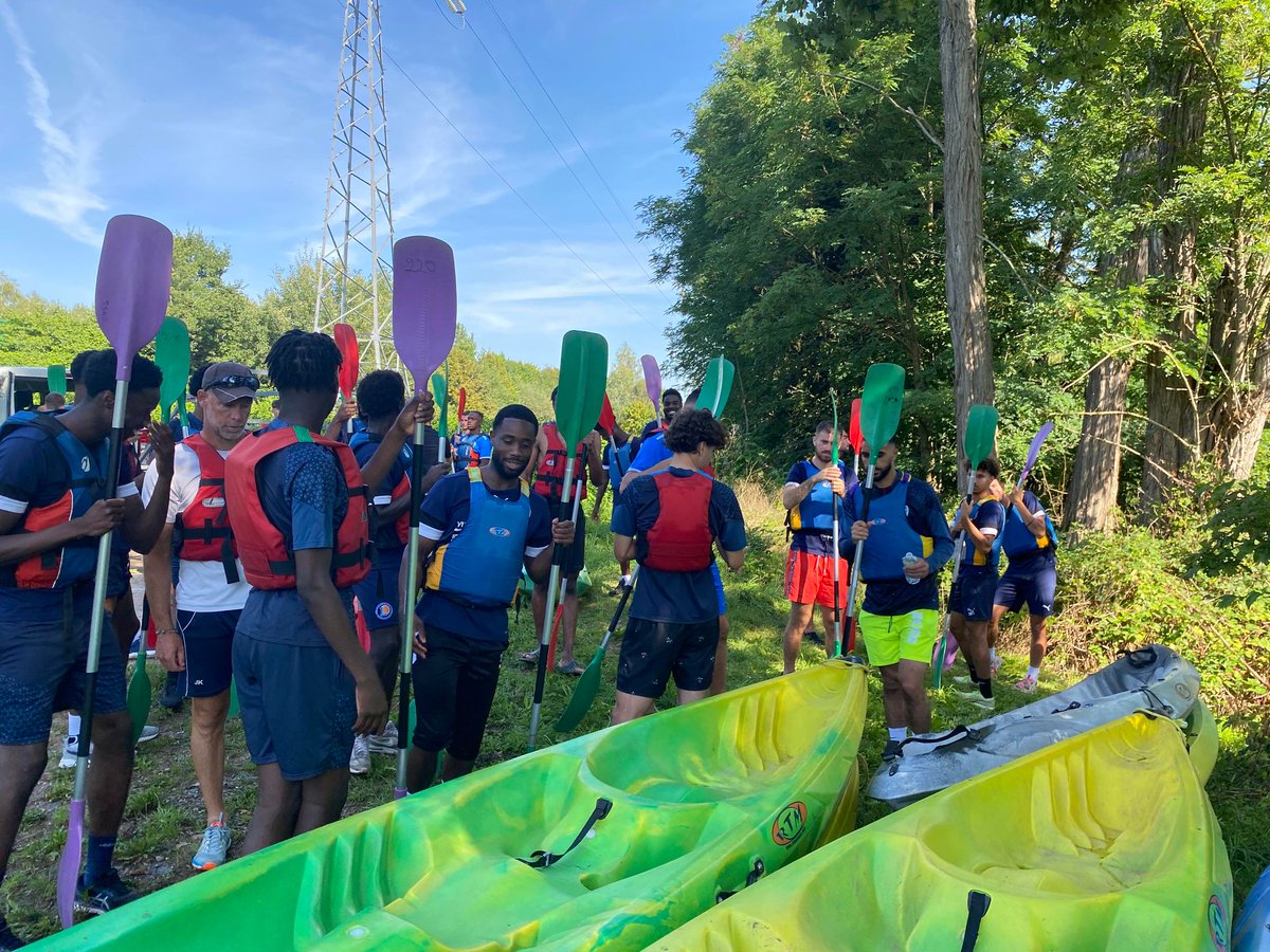 Les joueurs du groupe N3 ont participé ce matin à une sortie Kayak.

Merci à monsieur Christian Gex (maire de Baccarat), monsieur Daniel Mougin (élu aux sports) et monsieur Dominique Malherbe (président de l'Office Municipal des Sports).