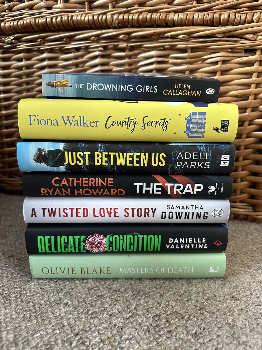 Yesterdays publishing day purchases … #TheDrowningGirls @hecallaghan #CountrySecrets @fionawalkeruk #JustBetweenUs @adeleparks #TheTrap @cathryanhoward #ATwistedLoveStory @smariedowning #DelicateCondition @dvalentinebooks & #MastersOfDeath @OlivieBlake  😊📚😊