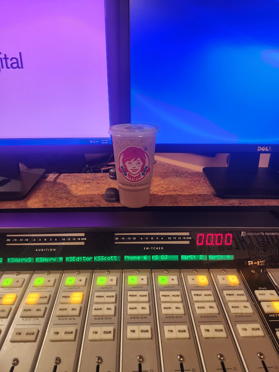 Start your morning and kick off your weekend with <a href="/Wendys/">Wendy’s</a> #FrostyColdBrew