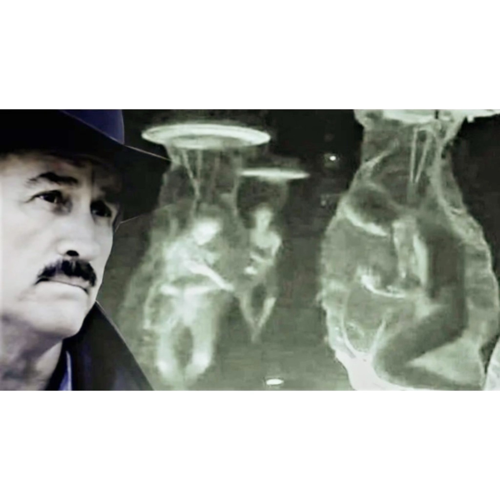 ObcRadio's tweet image. Once an alien hunter, now a whistleblower on a galactic scale. Derrel Sims, former CIA agent operative and the world's greatest expert obcradio.com/pentagon-launc… #DerrelSims #aliens #abduction #CIA⁠
#hunting #trump #obcradio #ufo