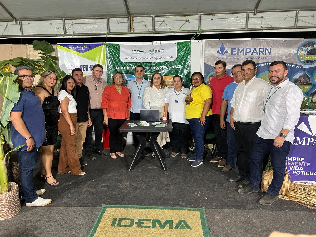 rnsape's tweet photo. O secretário adjunto da SAPE RN @marcelocljr e a prefeita de Carnaubais @marineidediniz abriram oficialmente na noite desta sexta-feira, 1º de setembro, a 2ª ExpoCarnaubais. O evento marca também os 60 anos de Emancipação Política do município. https://t.co/2qMtS5wp5T