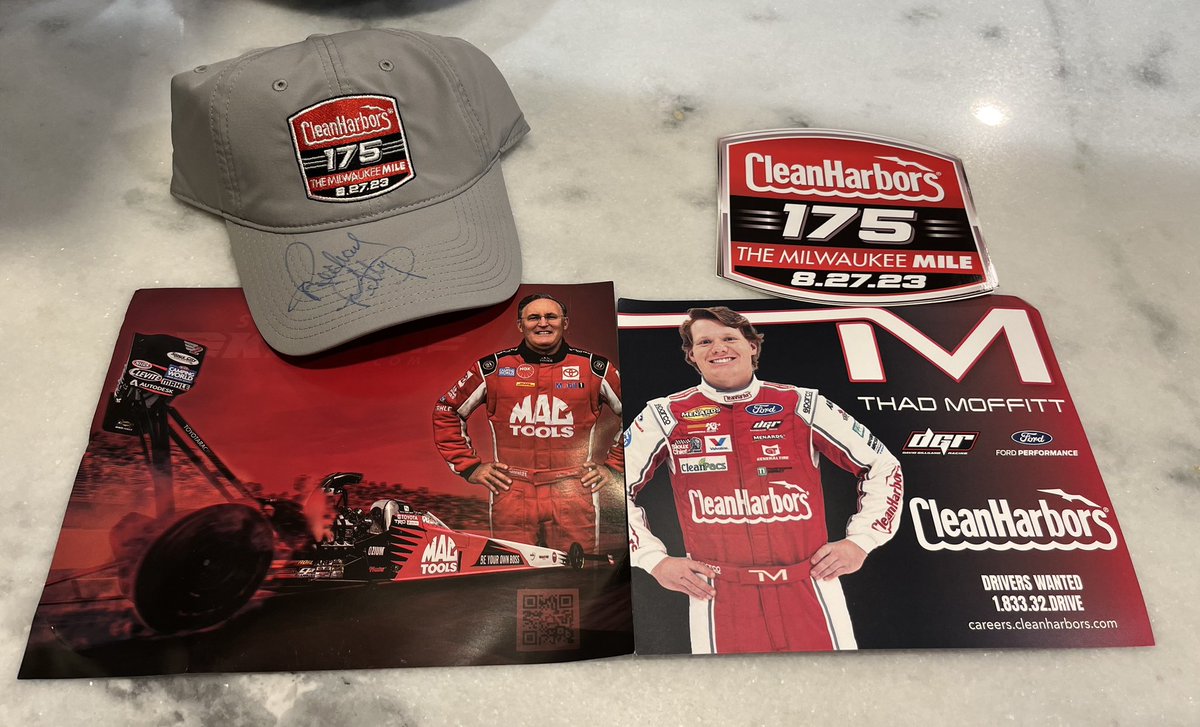 COWKID1's tweet image. Thank you @CleanHarbors for the awesome @X contest!  Love the Richard Petty signed  #CleanHarbors175 hat!