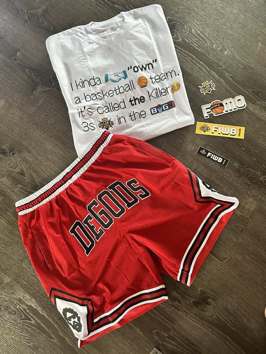 SNKRSCHAMP tweet media