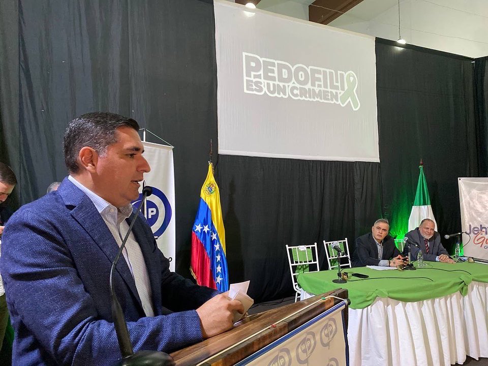 JEHYSON GUZMÁN tweet media