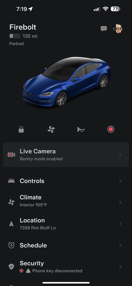 flex3268's tweet photo. @Tesla I just updated my iOS app and now my rewards section is missing!!!! https://t.co/cUNiMt8xeC
