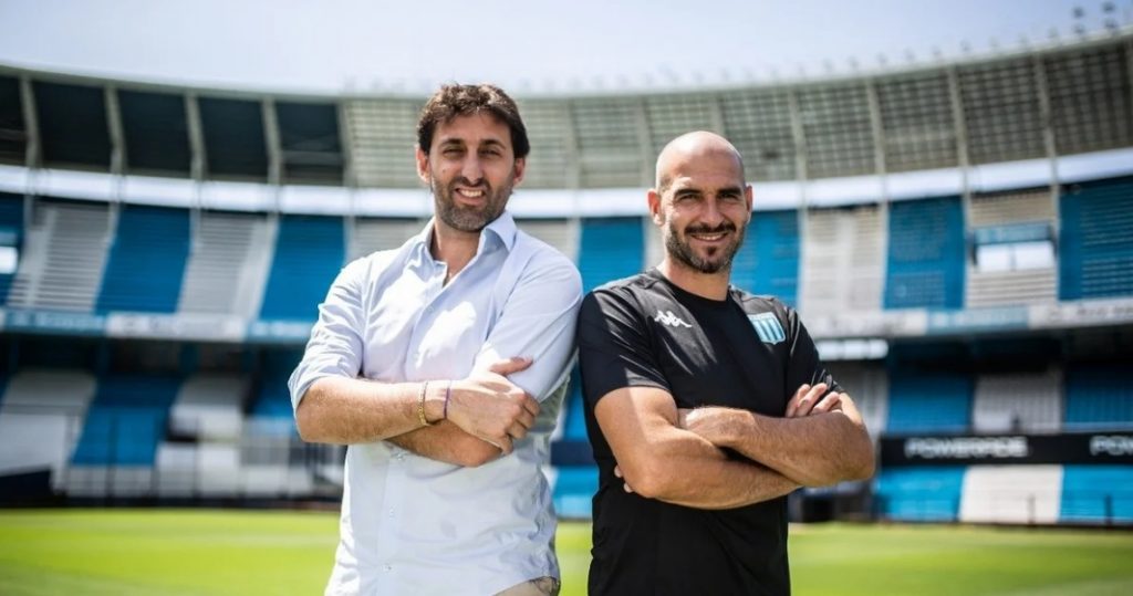 Los dos pedían seriedad a la hora de trabajar. Le exigían a la dirigencia ser campeones de algo internacional, dieron batalla hasta el final y se fueron porque se dieron cuenta que con Blanco es imposible ganar una copa importante. Espero que la gente también se dé cuenta de eso.